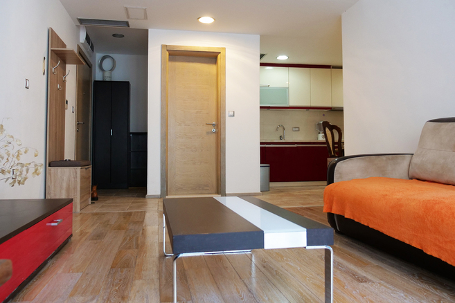 Квартира с двумя спальными комнатами и видом на море в Которе