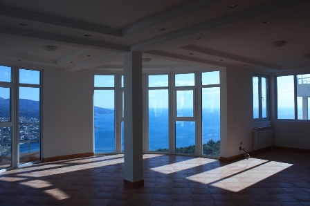 Виллы с панорамным видом на море в Баре
