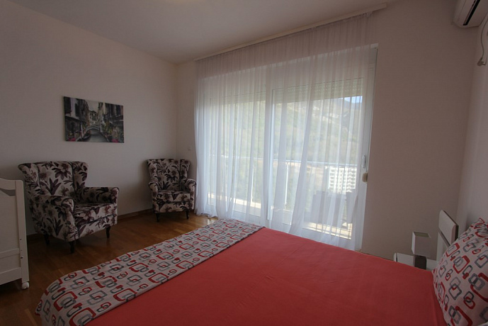 3093 Budva Becici Apartment 2r 144m2