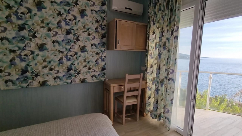 Квартира с панорамным видом на море в Добре Воде