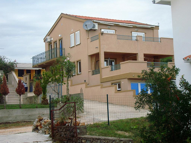 Дом в Кримовице