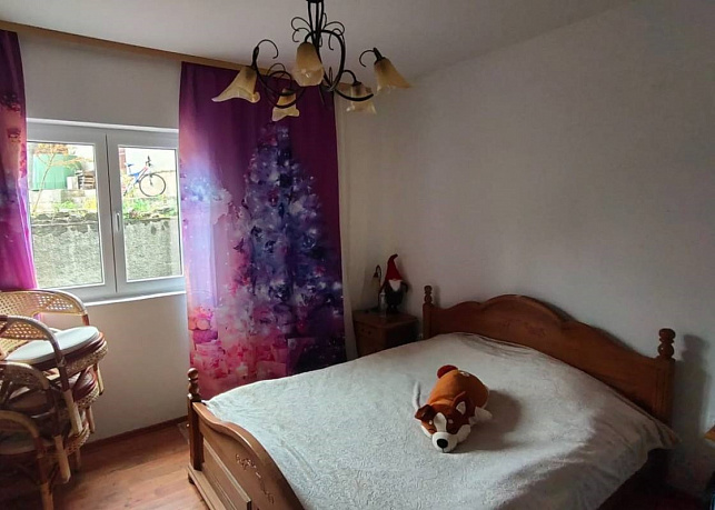 Квартира с одной спальной комнатой в Херцег Нови, Топла
